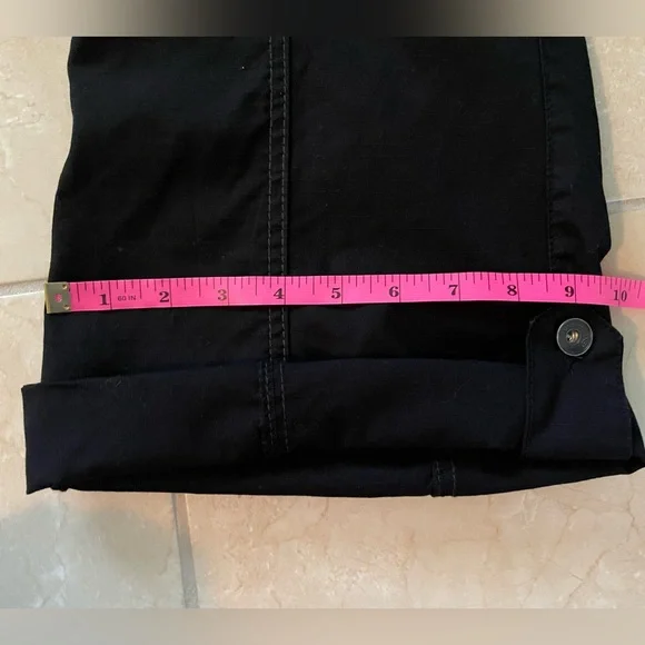 UNIONBAY Black Capris with Adjustable Gray Belt - Picture 11 of 16